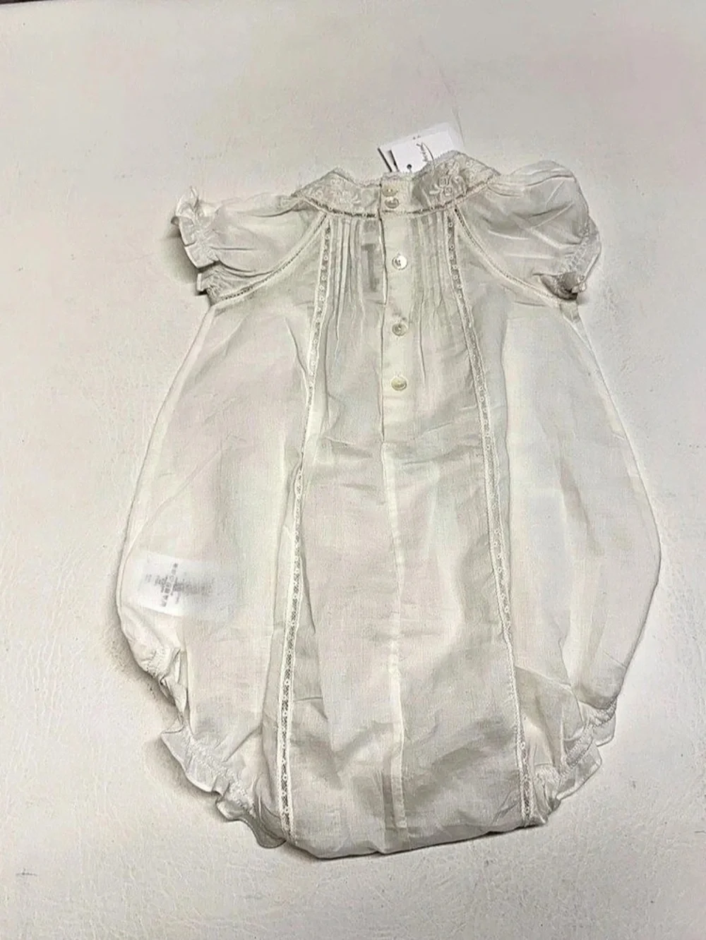 Bonpoint Baby 3M White Ruffle Romper NWT